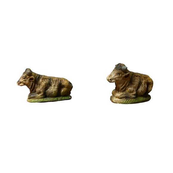 Vintage Made In Italy Nativity Cow Bull Cattle Figurines Set Of 2 Stock# 97725 - Picture 1 of 6